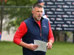 Mike Vrabel reportedly ‘aggressively’ pursued this coach for his Patriots staff